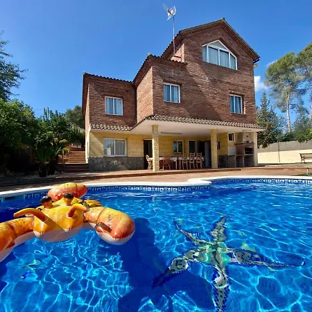 California House In Canyelles By Hlclub Agency Holiday home *